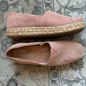 TOMS Slip-On Wedges